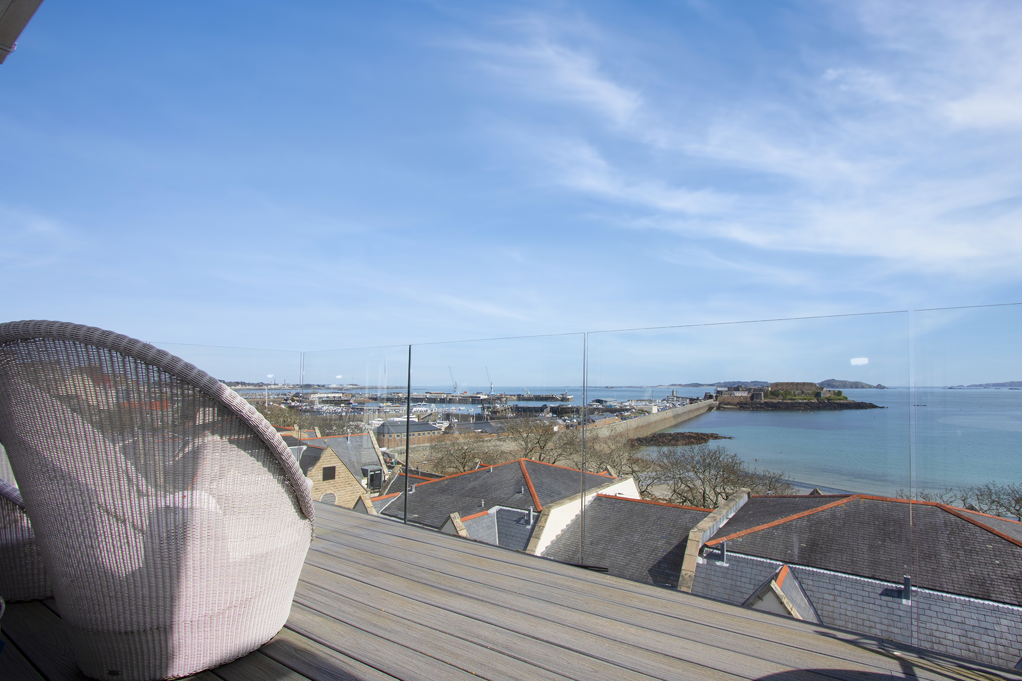 Property for sale in Guernsey Homes and flats to buy or rent in Guernsey