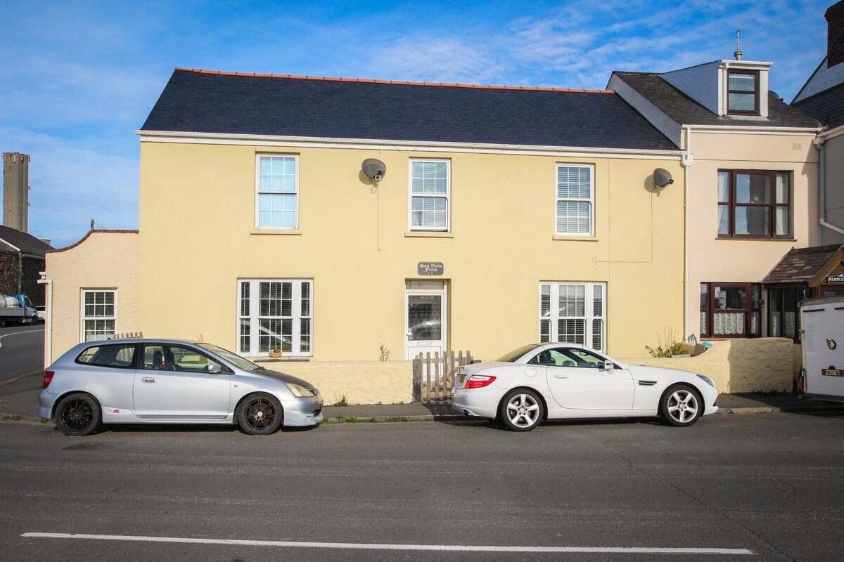 Flat 4, Seaview Flats