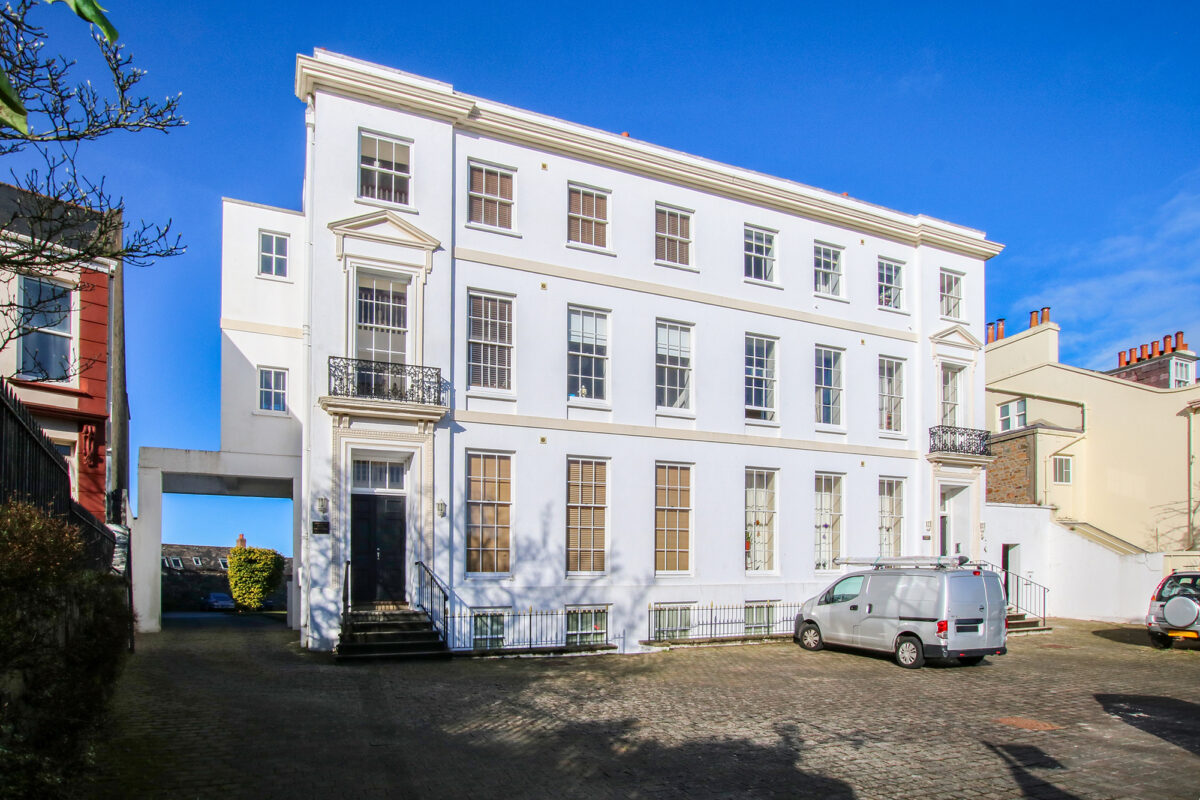 5, St Mary’s Court