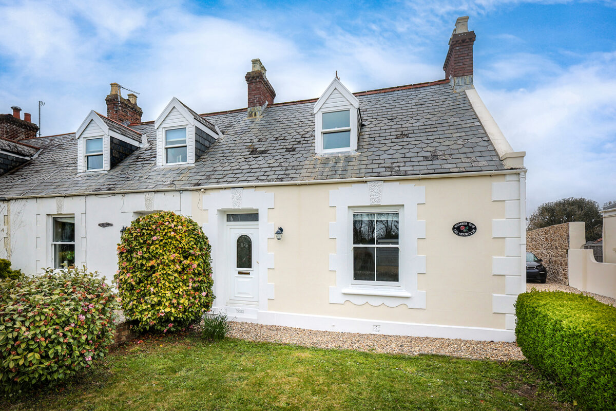 1, Les Nouettes Cottages