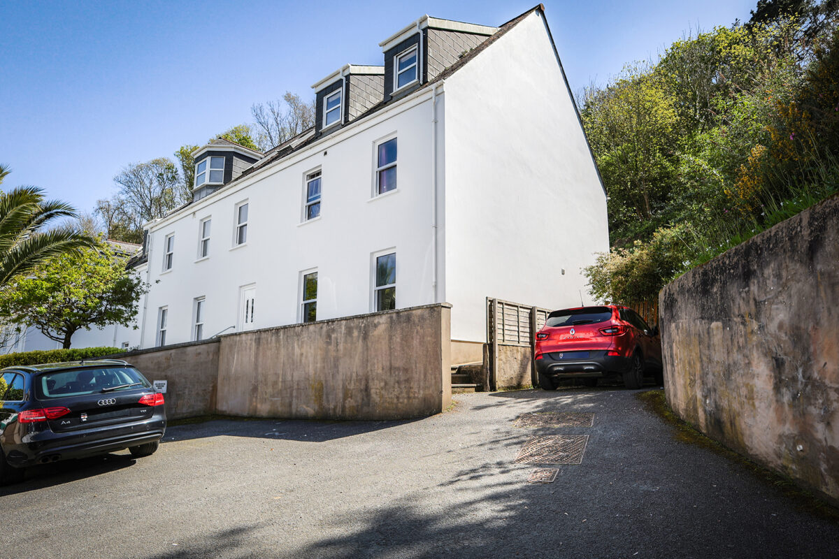 Apartment 2, Millmount