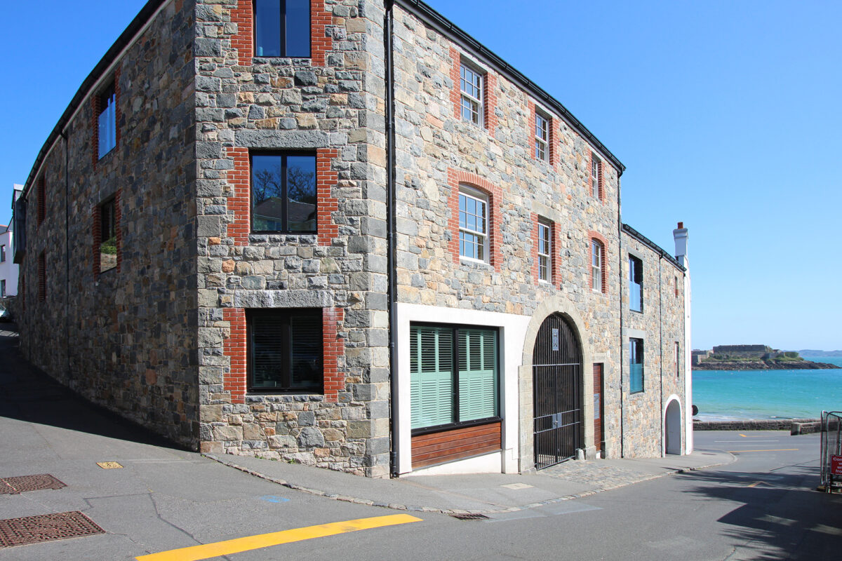 3, Bowline House