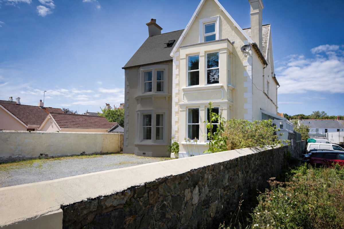 2, Mullavilly